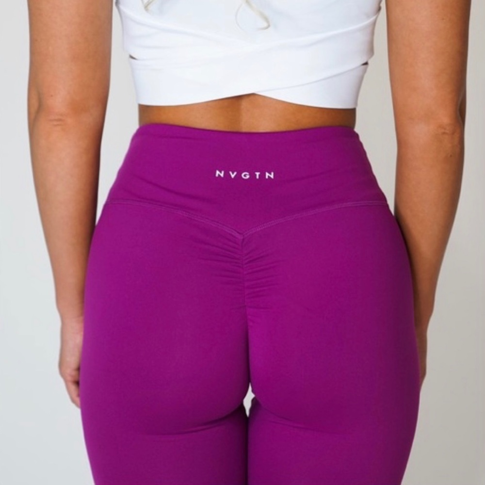 NVGTN Berry Scrunch Leggings